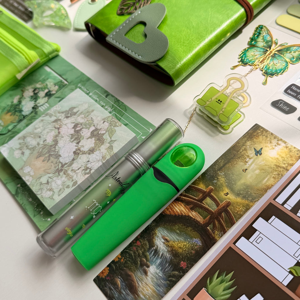 Meadow Green — Bookish Bundle 🍀