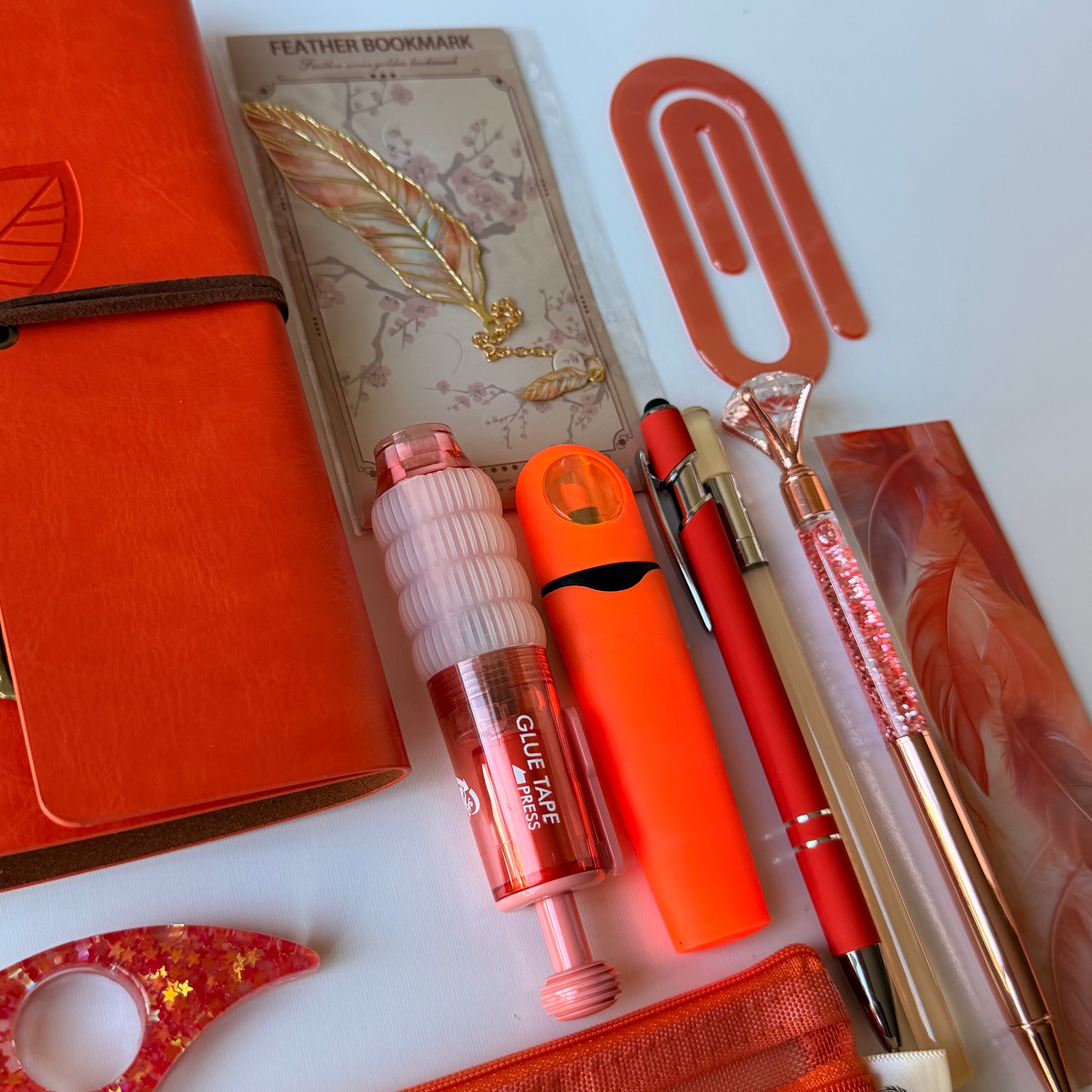Orange  bookish bundle 📚