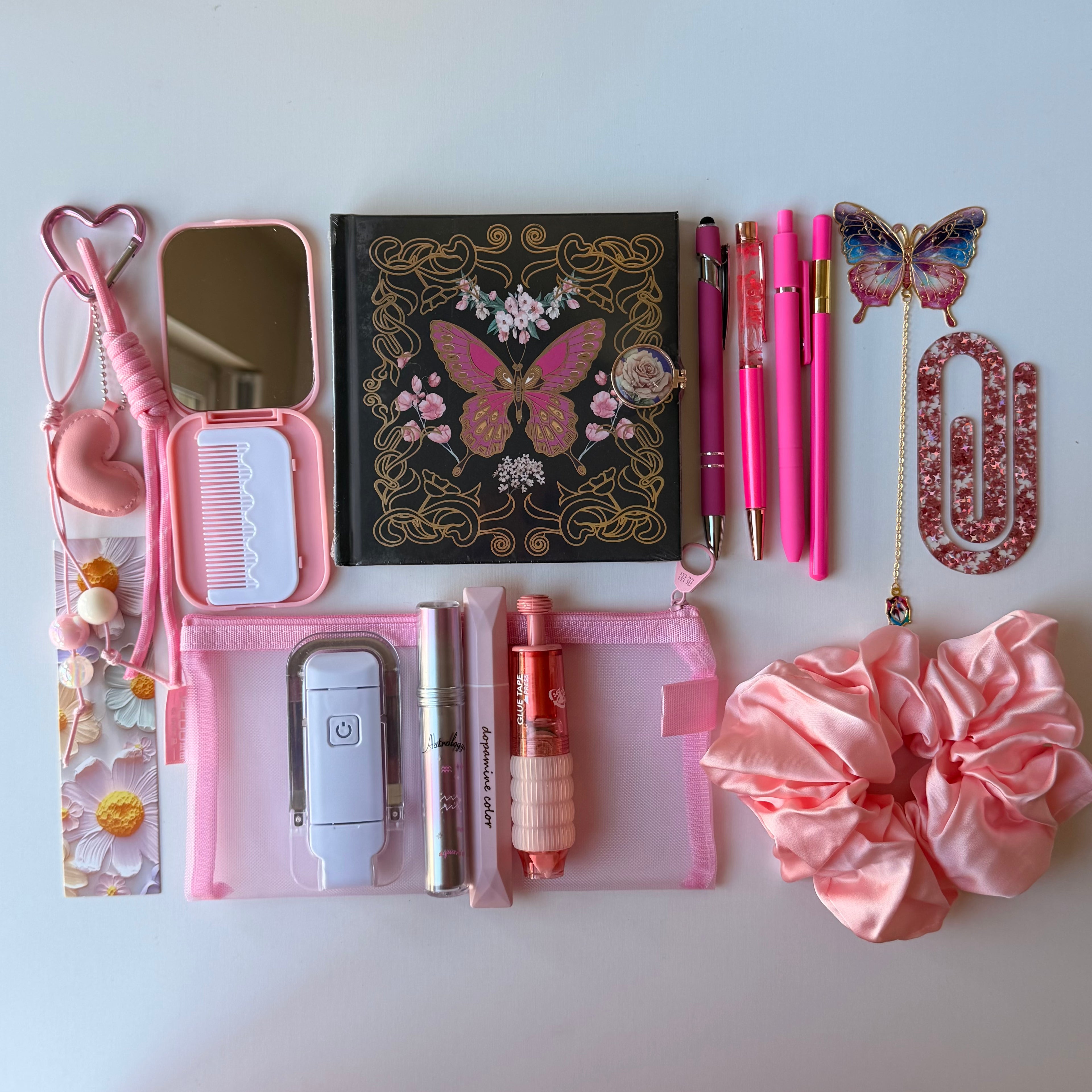 Pink Butterfly 🌷 Exclusive Collections