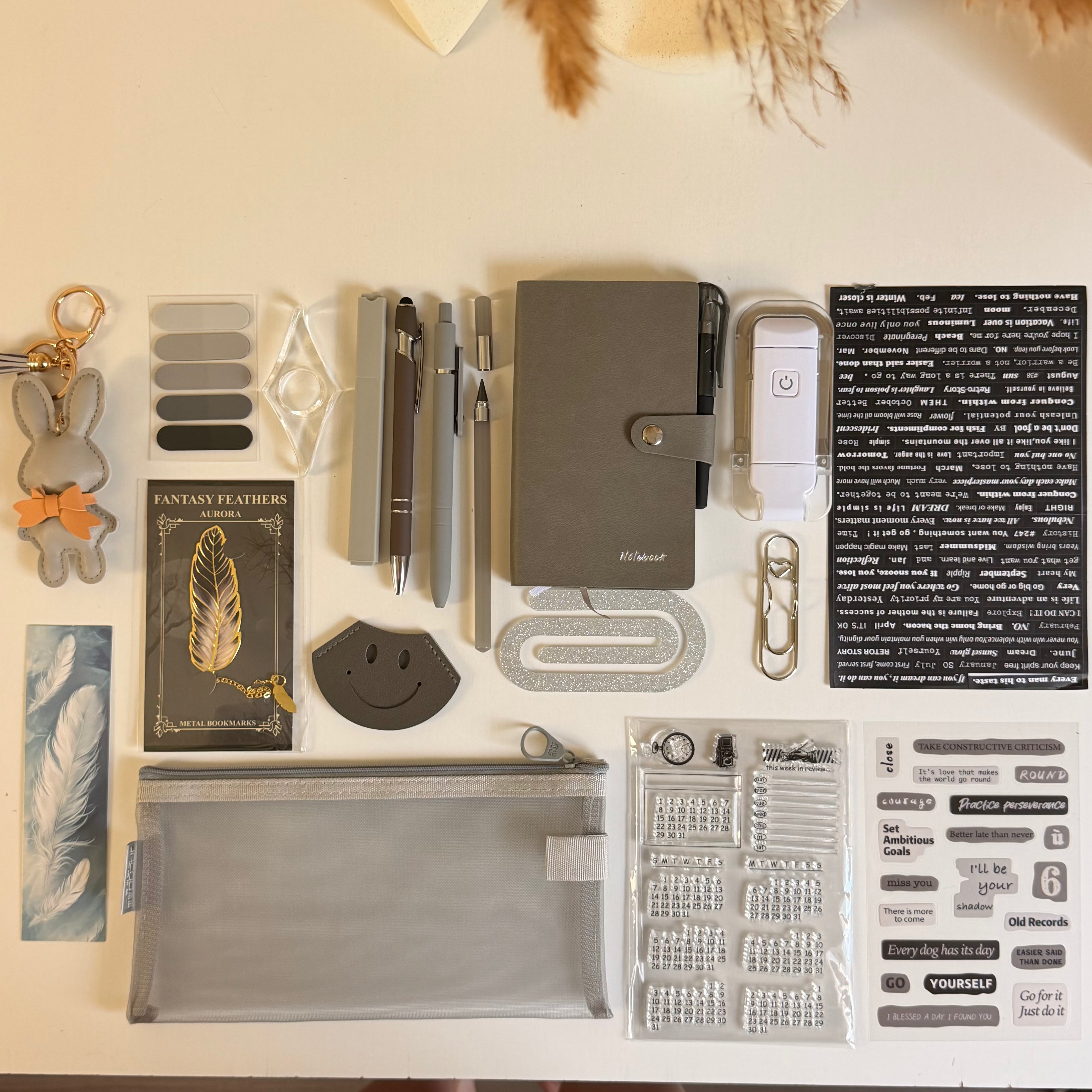 GRAY 🩶 bookish bundle