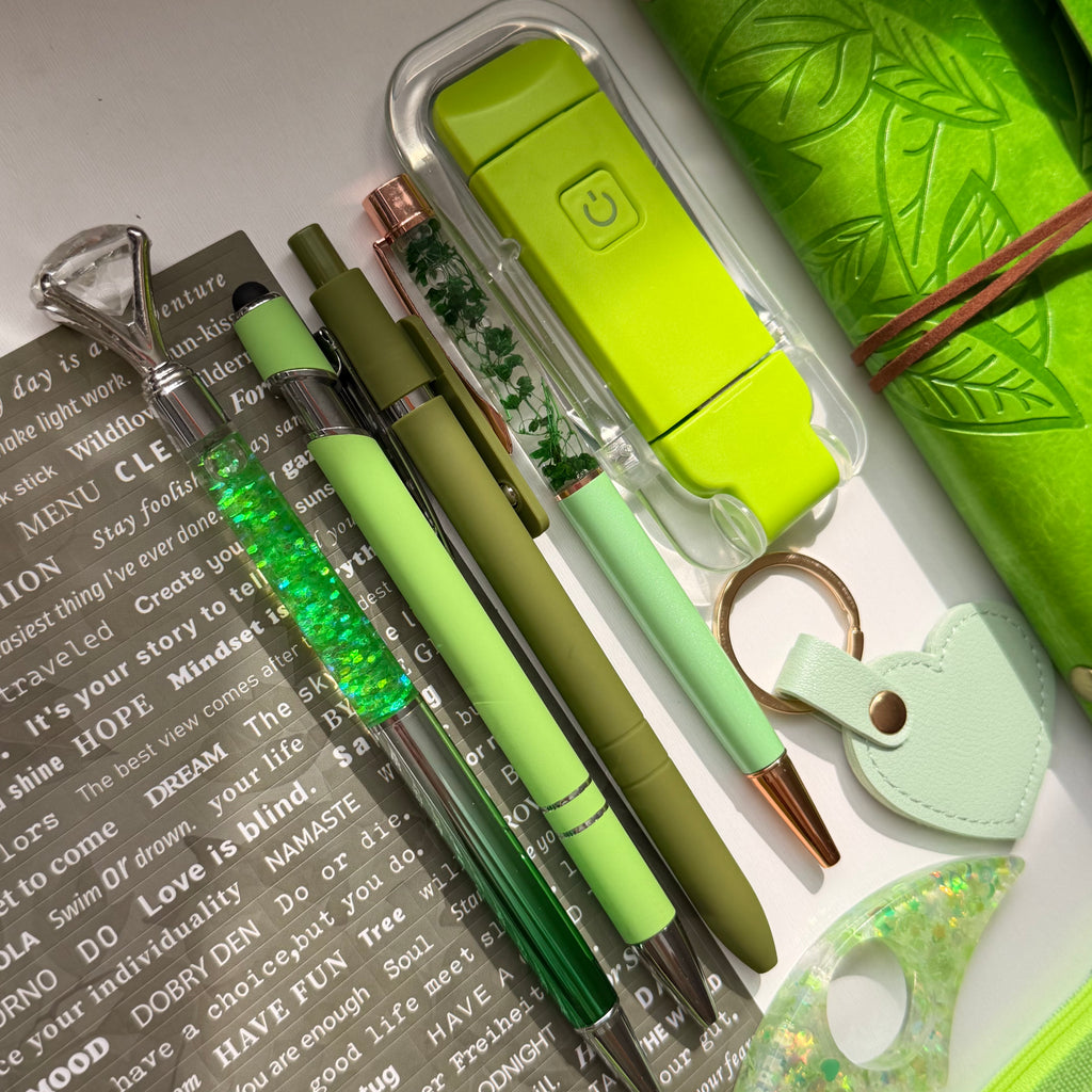 Meadow Green — Bookish Bundle 🍀