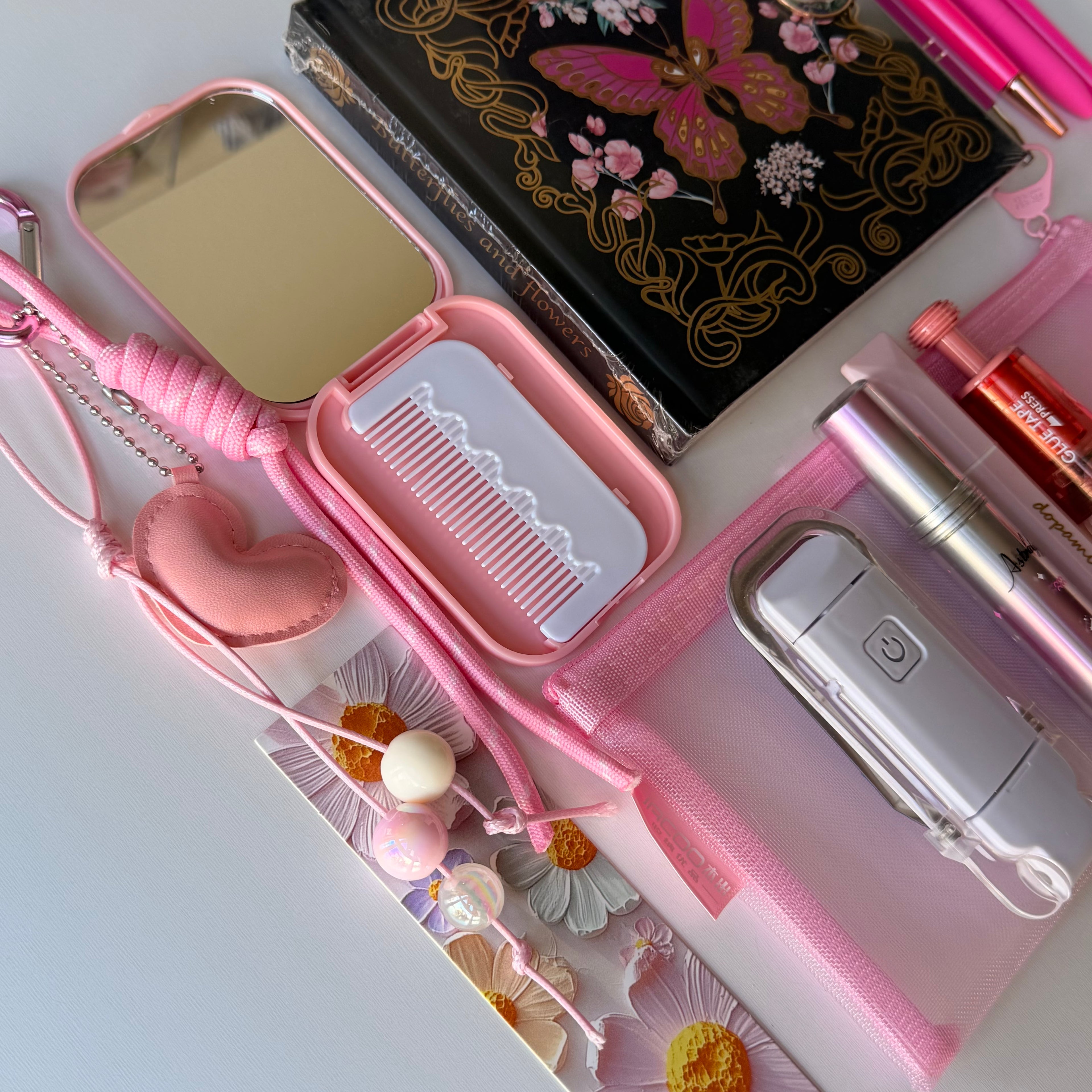 Pink Butterfly 🌷 Exclusive Collections