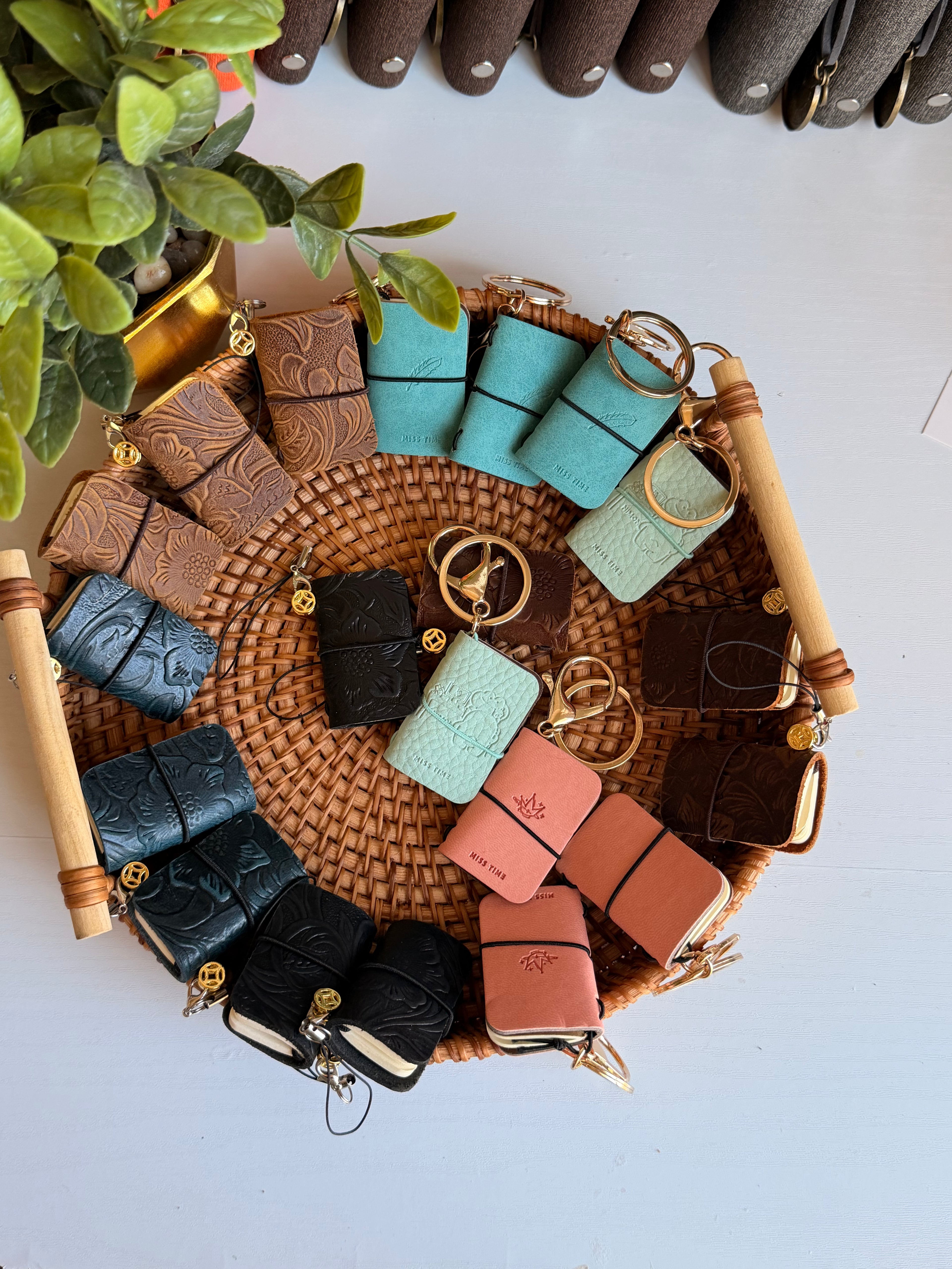 Mini notebook keychain