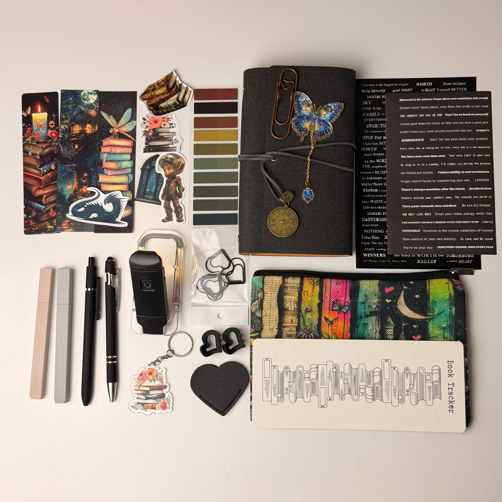 Black bookish bundle 📚