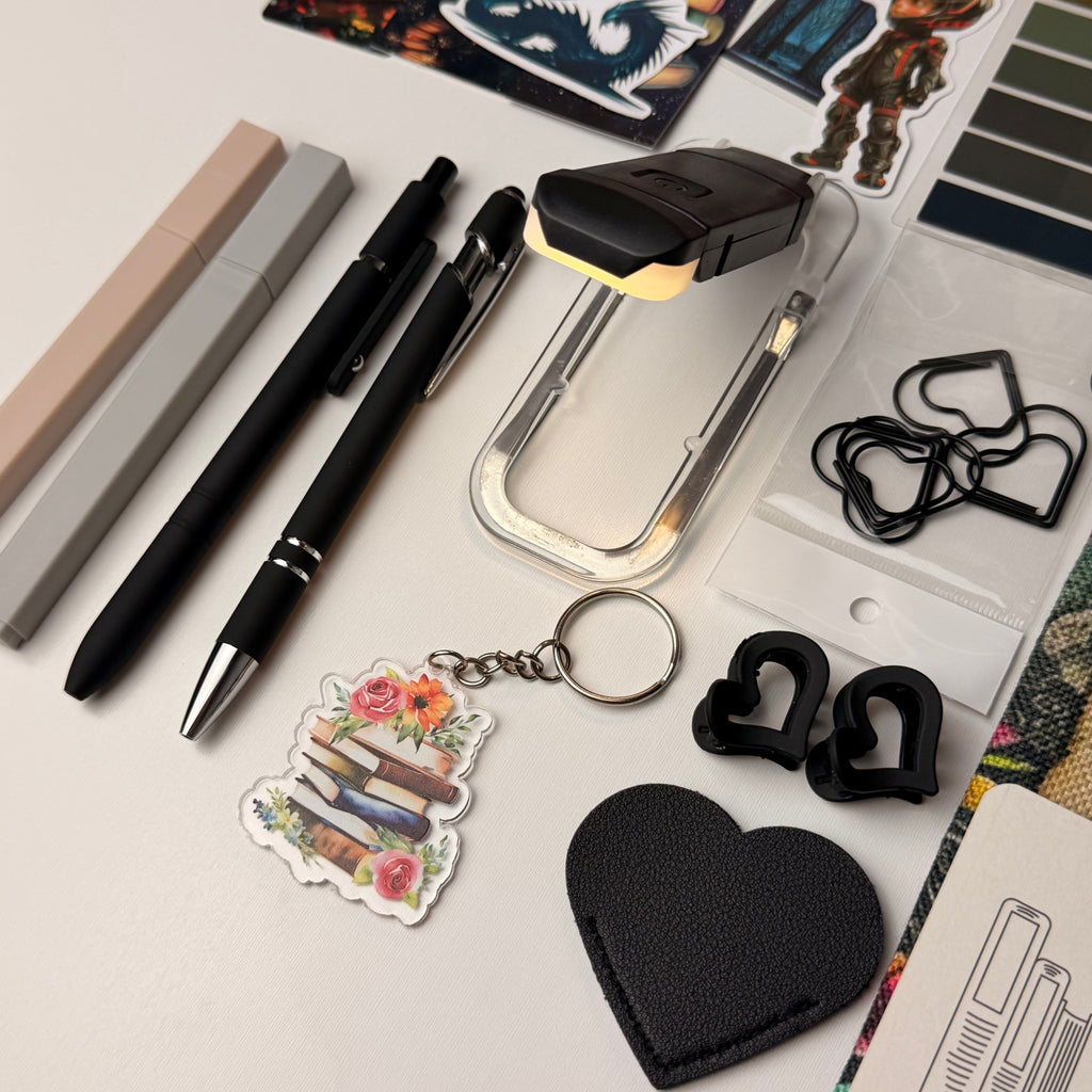 Black bookish bundle 📚