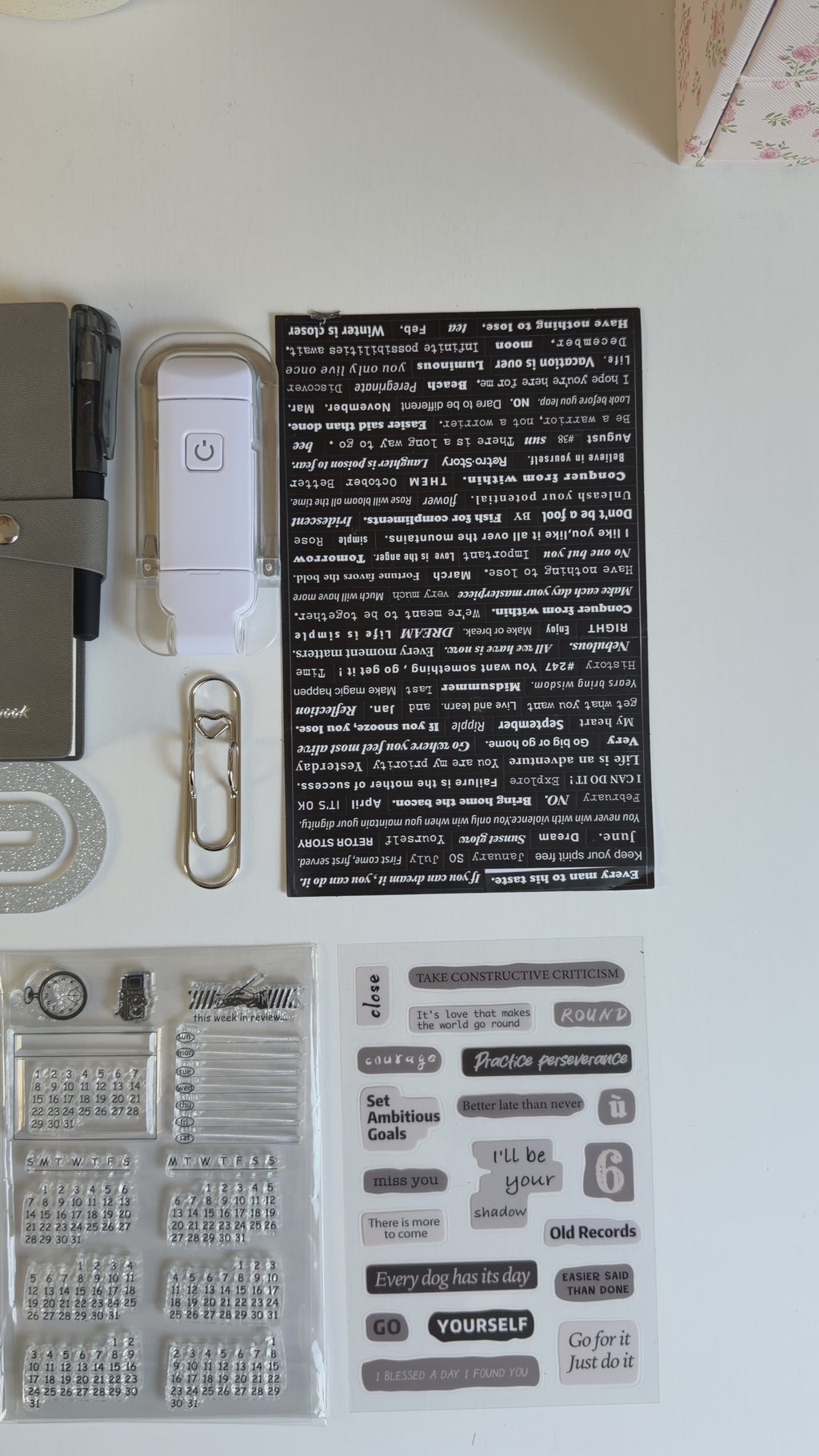 GRAY 🩶 bookish bundle